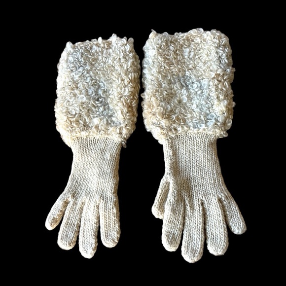 RARE! VINTAGE CURLY LAMB WOOL GLOVES - Picture 2 of 15